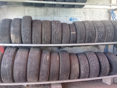 Llantera Tires